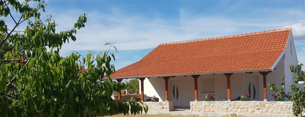Apartmani Dejan Skradin Esterno foto